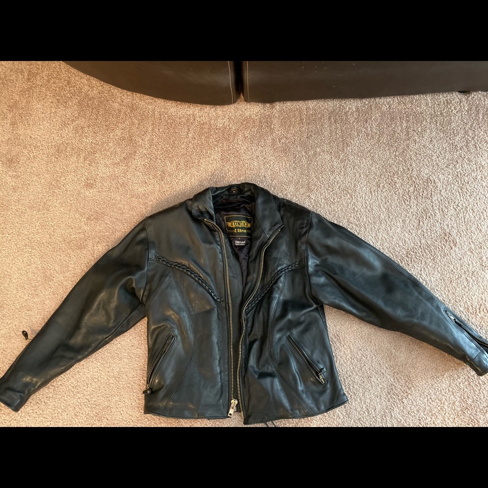 Leather jacket - Picture 2 of 3